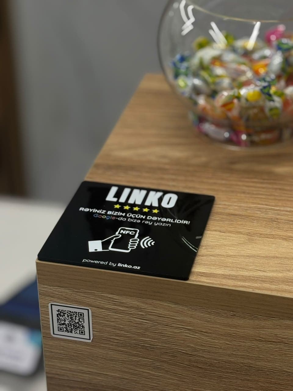 Taxta piştaxtada NFC və QR